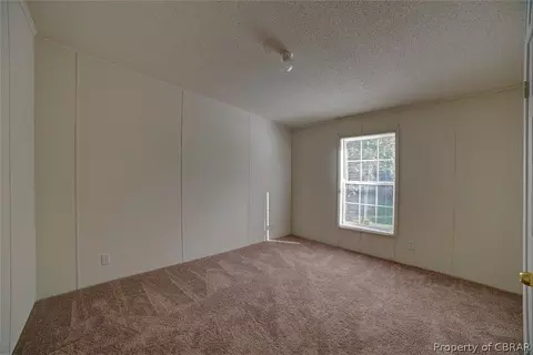 6450 Hickory Fork Rd, Hayes, VA 23072 photo 20