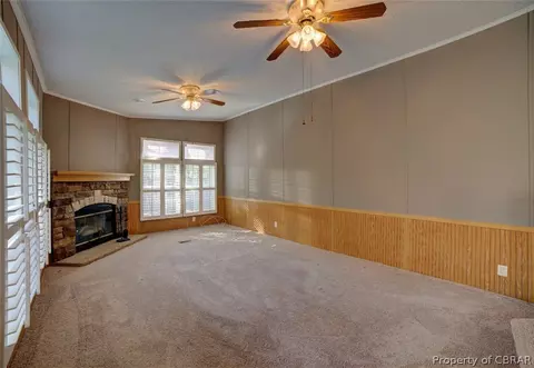6450 Hickory Fork Rd, Hayes, VA 23072 photo 13