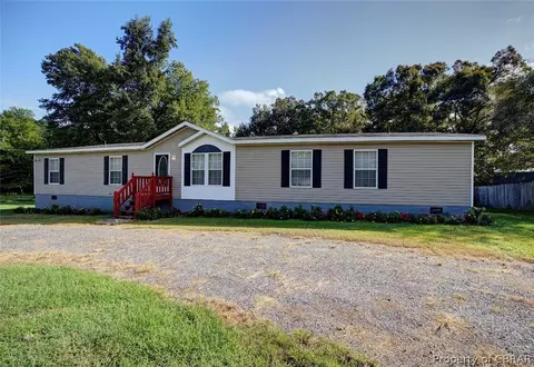 6450 Hickory Fork Rd, Hayes, VA 23072 photo 1