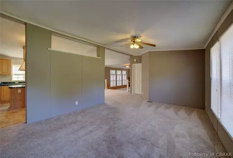 6450 Hickory Fork Rd, Hayes, VA 23072 photo 2