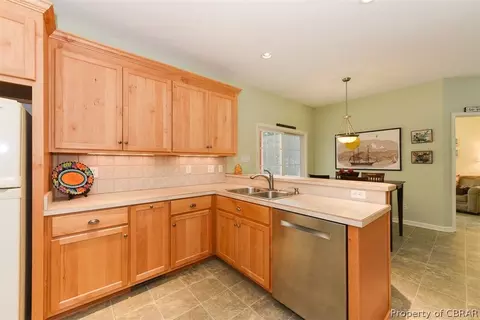 6762 Mann Ave, Gloucester, VA 23061 photo 13