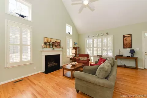 6762 Mann Ave, Gloucester, VA 23061 photo 7
