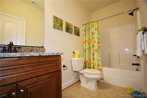 7519 Villa Ct, Gloucester Point, VA 23062 photo 28