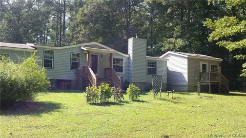7745 Mountian Laurel Trl, Gloucester, VA 23061 photo 2