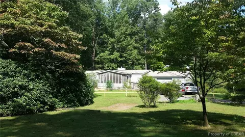 7745 Mountian Laurel Trl, Gloucester, VA 23061 photo 5
