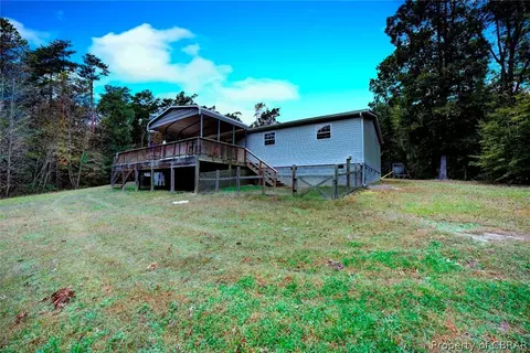 10024 New Hope Ct, Gloucester, VA 23061 photo 22