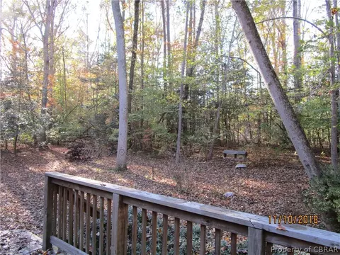 7670 Roaring Springs Rd, Gloucester, VA 23061 photo 22