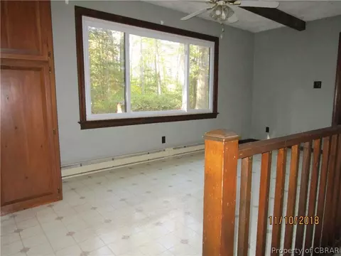7670 Roaring Springs Rd, Gloucester, VA 23061 photo 17