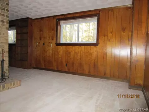 7670 Roaring Springs Rd, Gloucester, VA 23061 photo 5