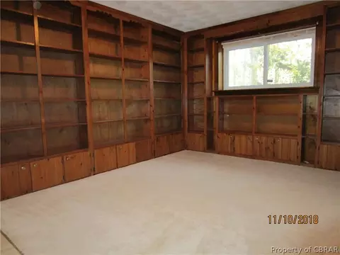 7670 Roaring Springs Rd, Gloucester, VA 23061 photo 6
