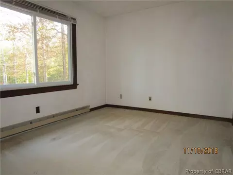 7670 Roaring Springs Rd, Gloucester, VA 23061 photo 28