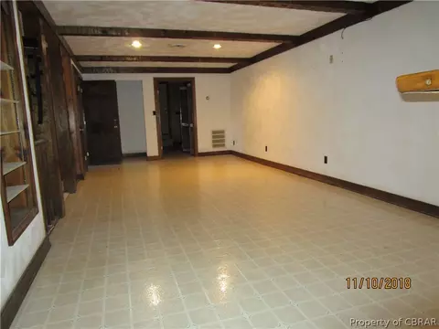 7670 Roaring Springs Rd, Gloucester, VA 23061 photo 9