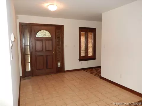 11694 River Crest Dr, Gloucester, VA 23061 photo 8