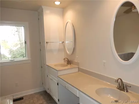11694 River Crest Dr, Gloucester, VA 23061 photo 20
