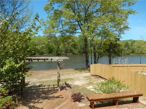 11694 River Crest Dr, Gloucester, VA 23061 photo 43