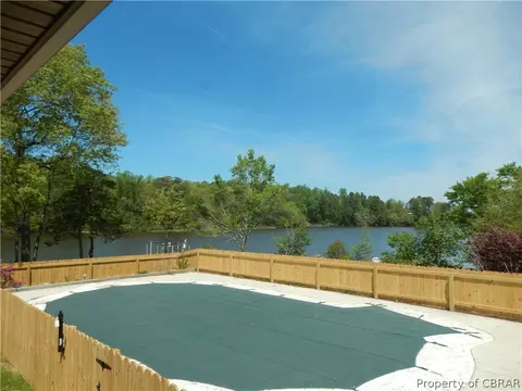 11694 River Crest Dr, Gloucester, VA 23061 photo 41
