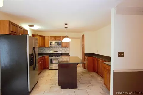 7697 Roaring Springs Rd, Gloucester, VA 23061 photo 8