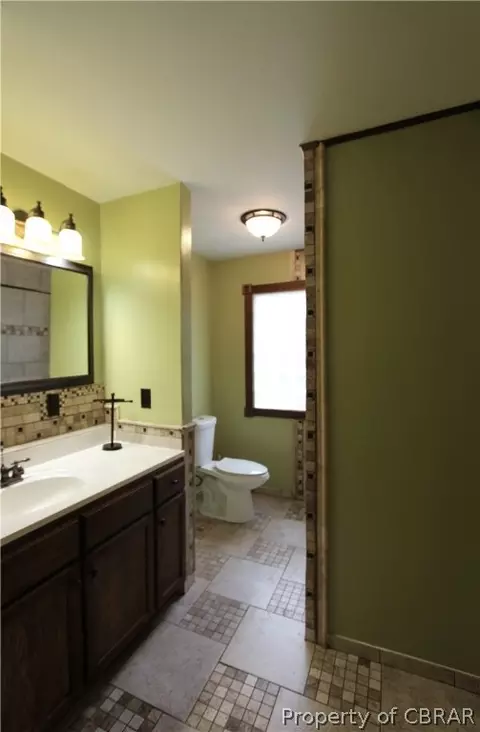 7697 Roaring Springs Rd, Gloucester, VA 23061 photo 26