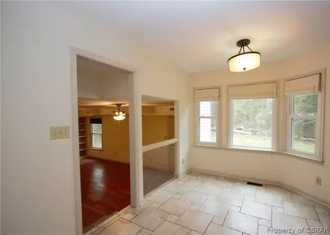 7697 Roaring Springs Rd, Gloucester, VA 23061 photo 12