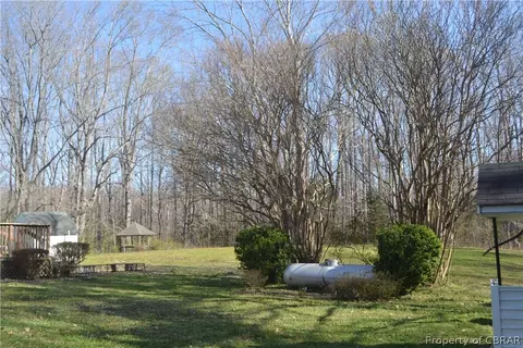 5271 Hickory Fork Rd, Gloucester, VA 23061 photo 5