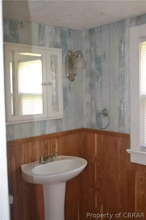 5271 Hickory Fork Rd, Gloucester, VA 23061 photo 12