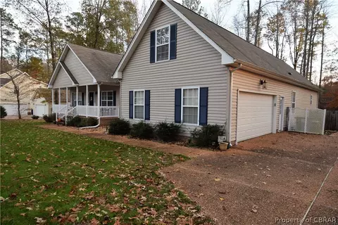 7736 James Monroe Way, Gloucester, VA 23061 photo 7