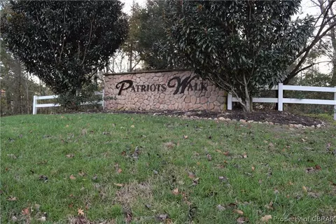 7736 James Monroe Way, Gloucester, VA 23061 photo 3