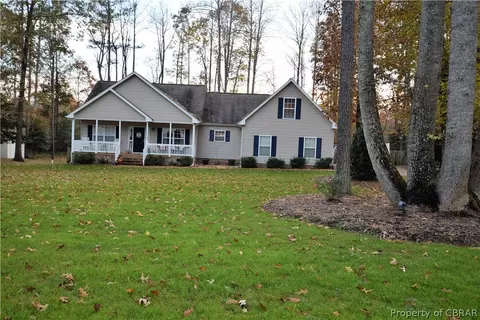 7736 James Monroe Way, Gloucester, VA 23061 photo 5