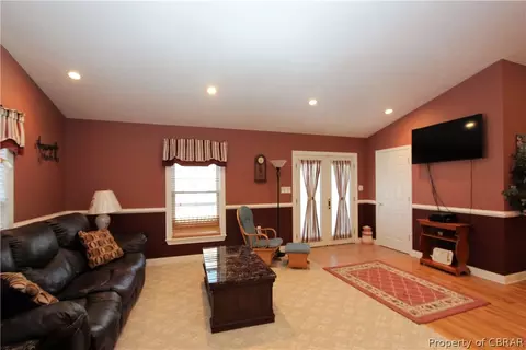 9226 Davenport Rd, Gloucester, VA 23061 photo 23