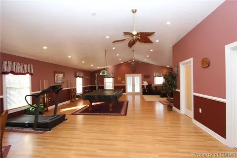 9226 Davenport Rd, Gloucester, VA 23061 photo 17