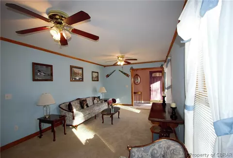 9226 Davenport Rd, Gloucester, VA 23061 photo 10