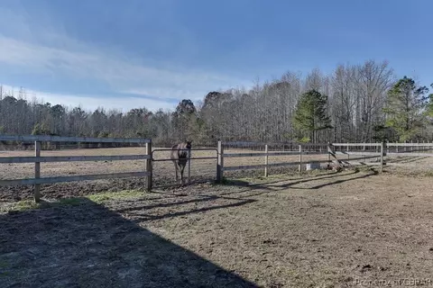 2614 Wright Rd, Saluda, VA 23149 photo 29