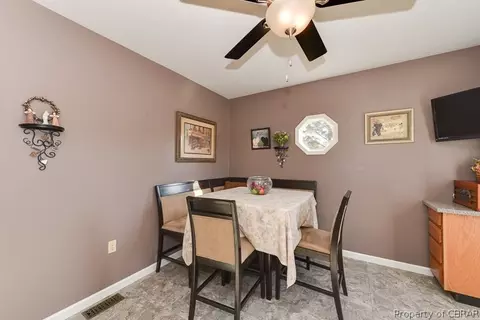 2614 Wright Rd, Saluda, VA 23149 photo 8