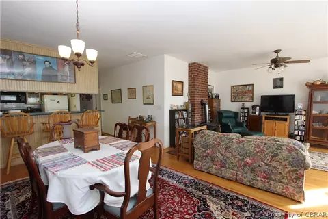 5006 Weaver Ln, Gloucester, VA 23061 photo 10