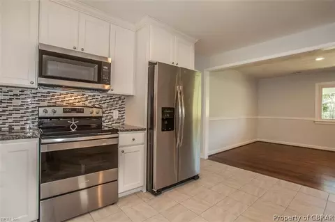 7741 Belroi Rd, Gloucester, VA 23061 photo 5