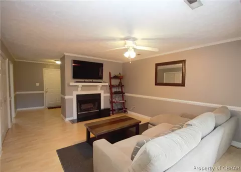 4464 Mallard Dr, Gloucester, VA 23061 photo 4