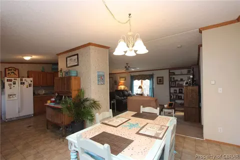8971 Days End Ln, Gloucester, VA 23061 photo 10