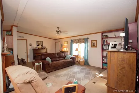 8971 Days End Ln, Gloucester, VA 23061 photo 3