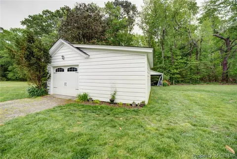 9376 Ditchley Dr, Gloucester, VA 23061 photo 42