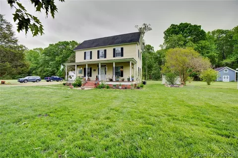 9376 Ditchley Dr, Gloucester, VA 23061 photo 1