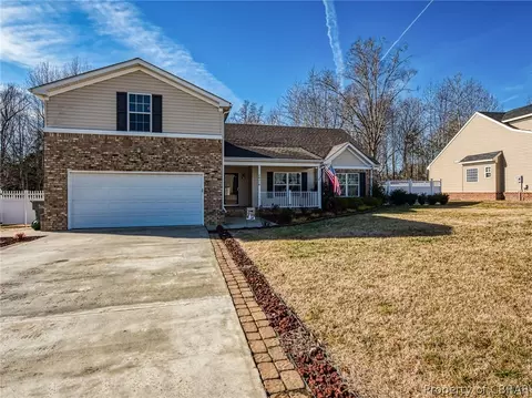 24314 John Henry St, Windsor, VA 23487 photo 3