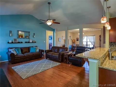 24314 John Henry St, Windsor, VA 23487 photo 11