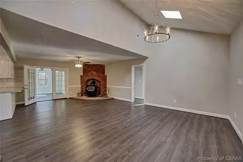 1406 Windsor Rd, Dutton, VA 23050 photo 8