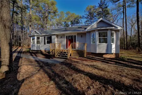 1406 Windsor Rd, Dutton, VA 23050 photo 6