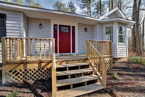 1406 Windsor Rd, Dutton, VA 23050 photo 5