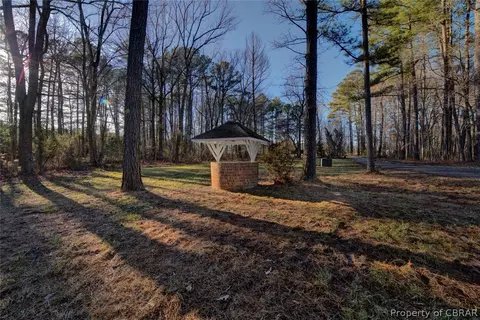 1406 Windsor Rd, Dutton, VA 23050 photo 33
