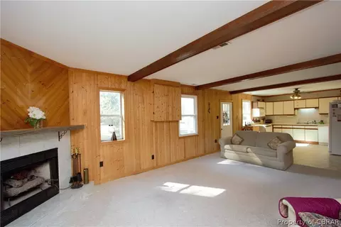 2436 Starvation Rd, Gloucester, VA 23061 photo 5