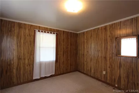 2436 Starvation Rd, Gloucester, VA 23061 photo 13