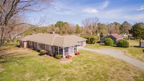 3641 Weems Rd, Weems, VA 22576 photo 5