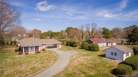 3641 Weems Rd, Weems, VA 22576 photo 3